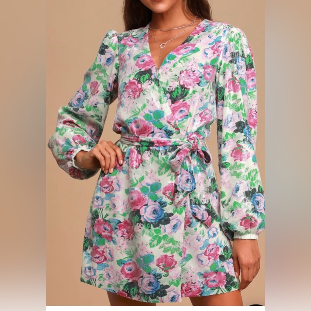 Wayf Sequence Sparkly Floral Wrap Dress Ladies Size Medium